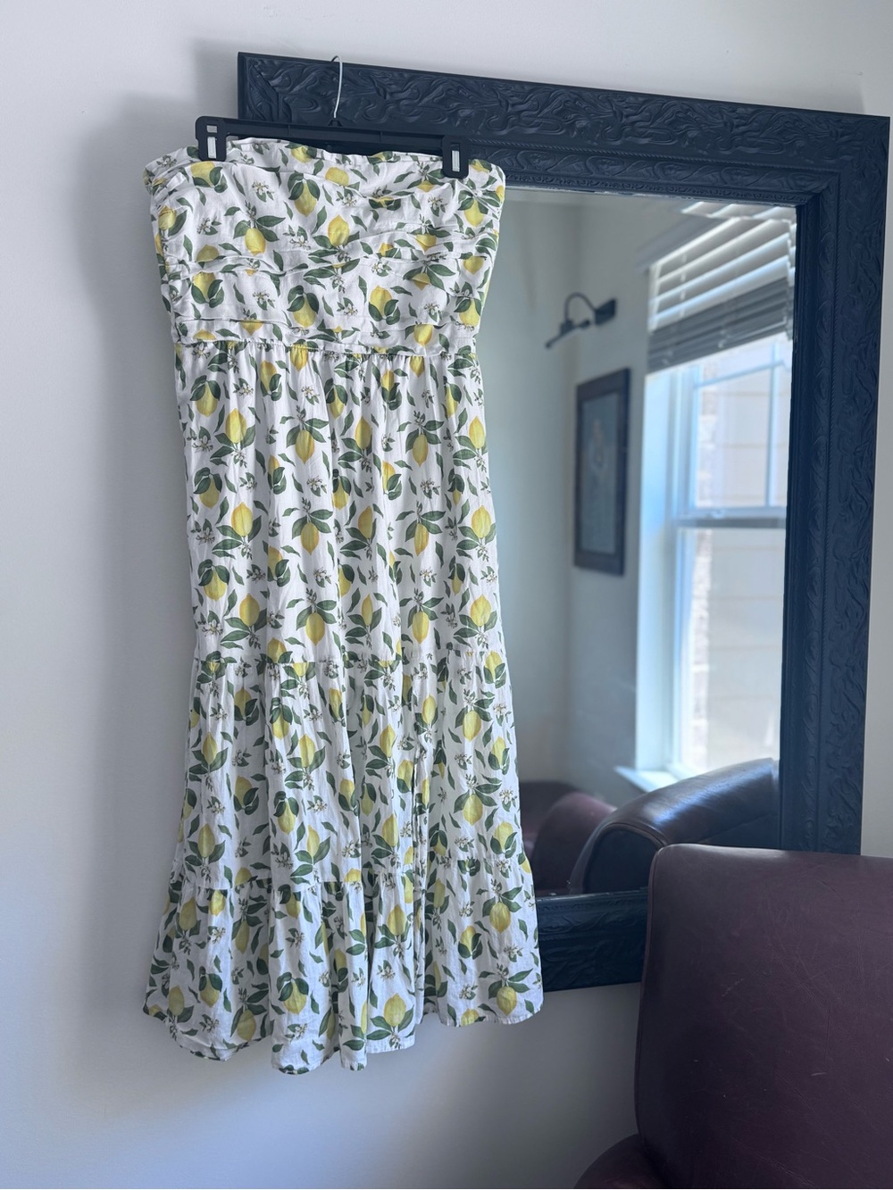 Francesca's Collections White Strapless Lemon Print Summer Dress